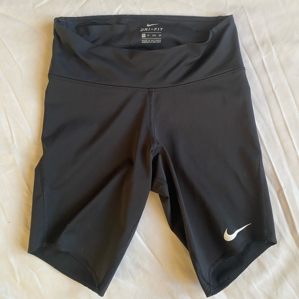🤍NIKE DRY FIT SHORTS!